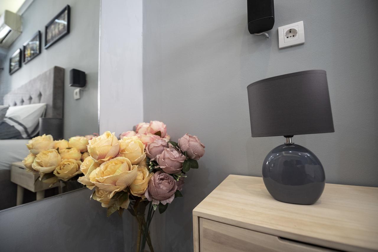 Marshal Apartment Belgrado Esterno foto
